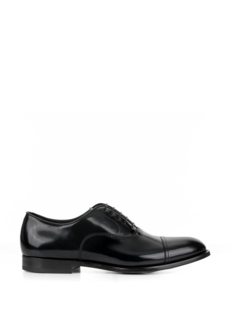 Black leather Oxford with toe cap