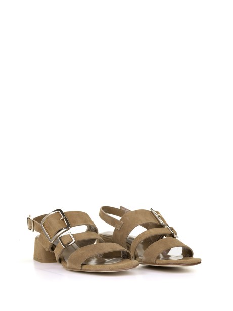 Sandalo in suede con tacco
