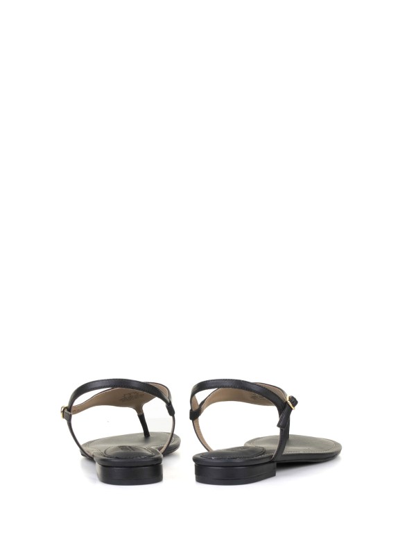 Leather thong sandal
