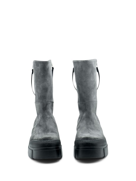 Grey Leather Ankle Boot with Zip