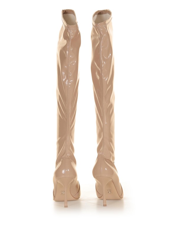 Boot in shiny stretch leather