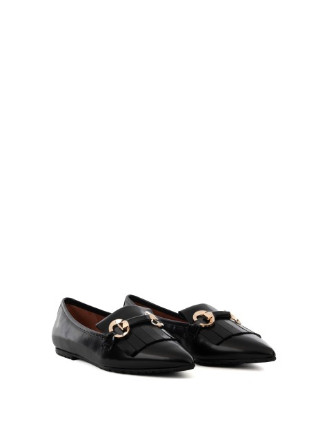 Leather Moccasin with Fringe and Clamp