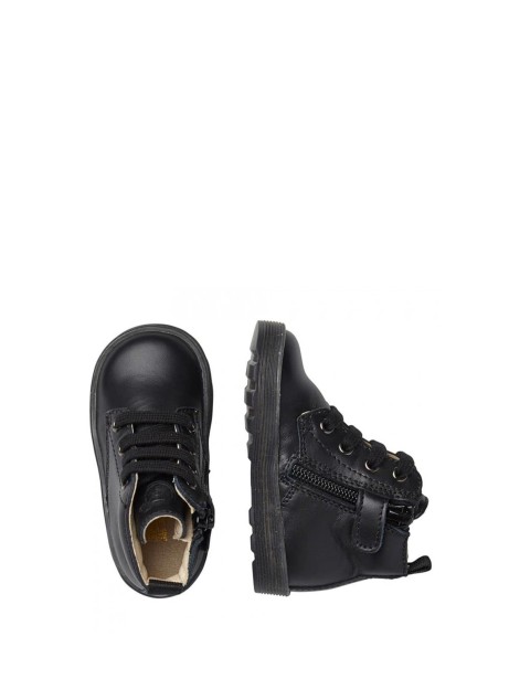 Amphibian black leather