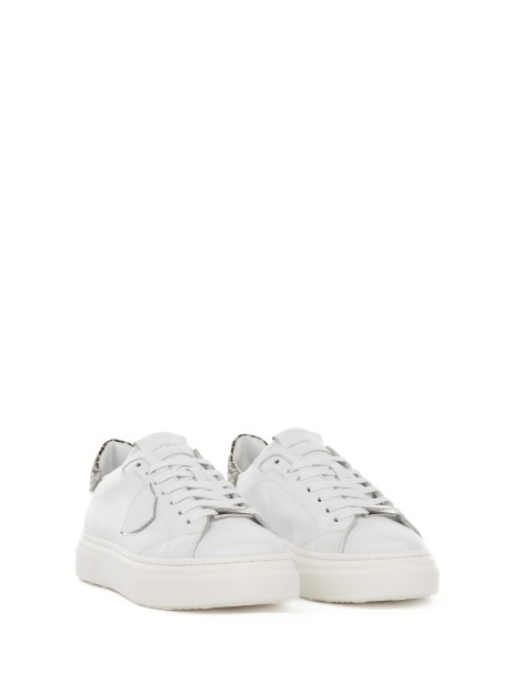 Sneaker Temple bianca kids in pelle con tallone leopardato