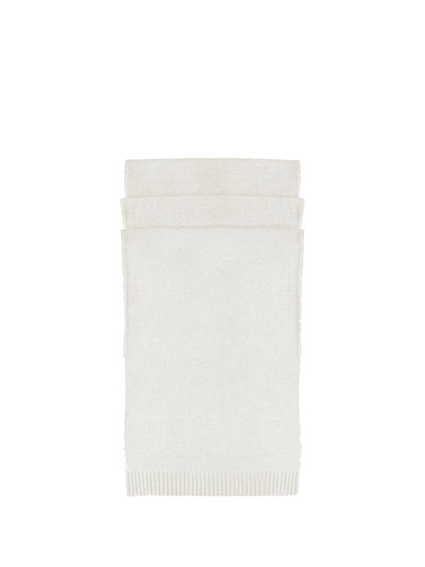 White wool scarf White wool scarf