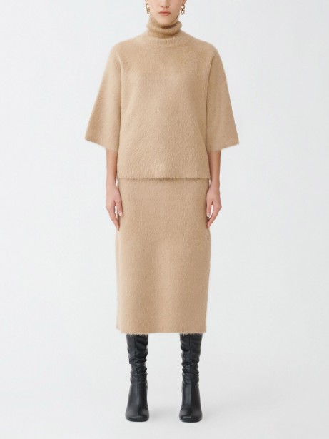 Maglia dolcevita maniche corte cammello