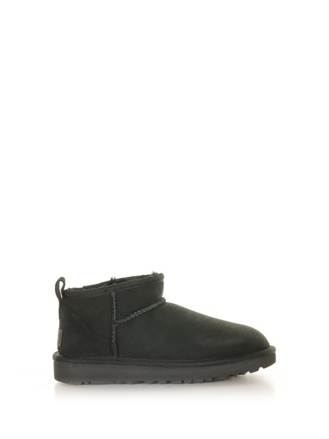 Classic Ultra Mini black ankle boot