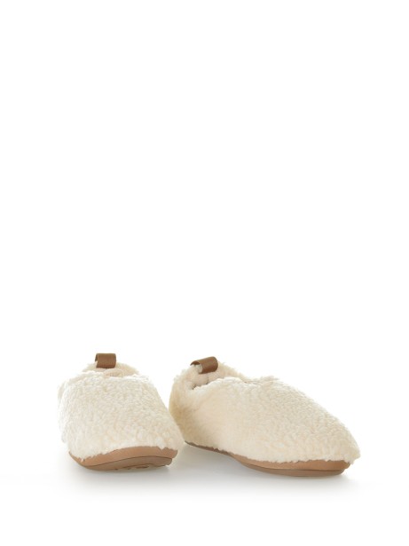 Plushy white slipper