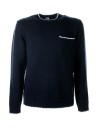 Blue crew-neck sweater with pocket