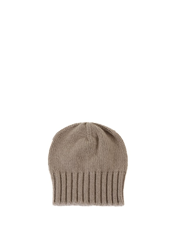Knitted hat with ribbed ruffle