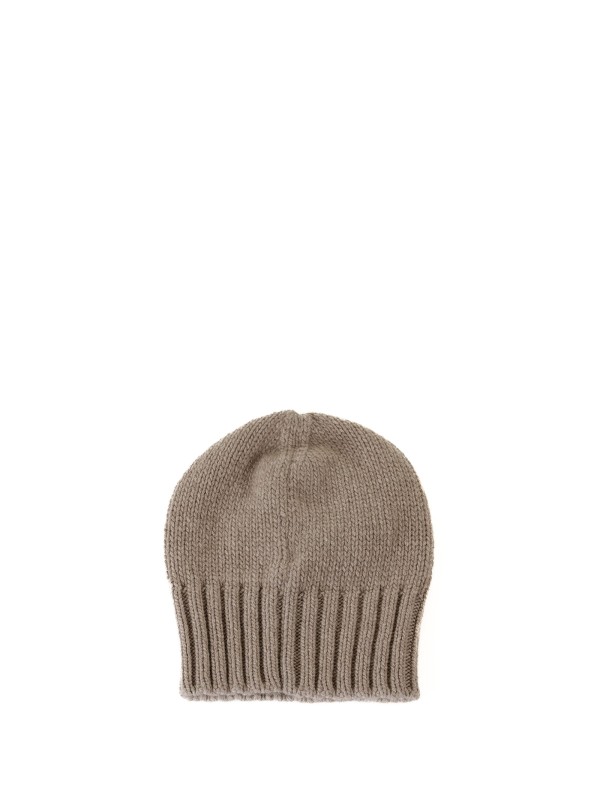 Knitted hat with ribbed ruffle