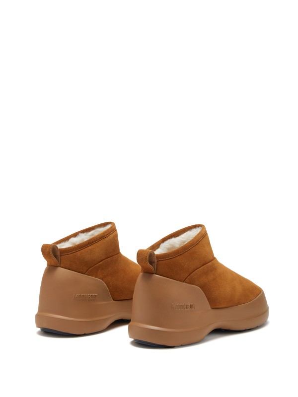 Luna ankle boot in suede