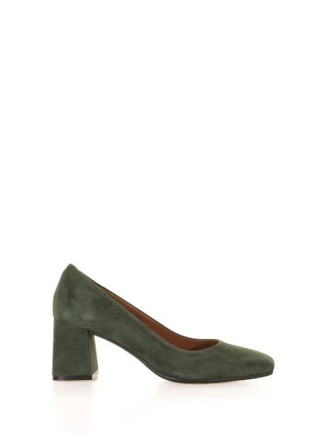 Décolleté in suede verde