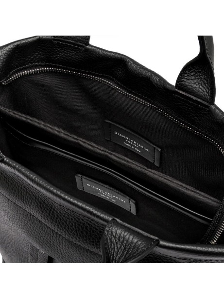 Zaino in pelle martellata