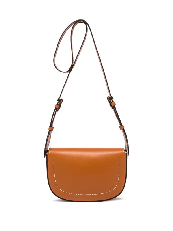 Isa leather shoulder bag with flap