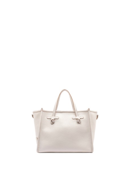 Marcella 32 shopping bag in sand double bubble leather