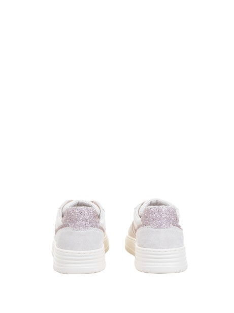 H630 women's sneaker with pink glitter