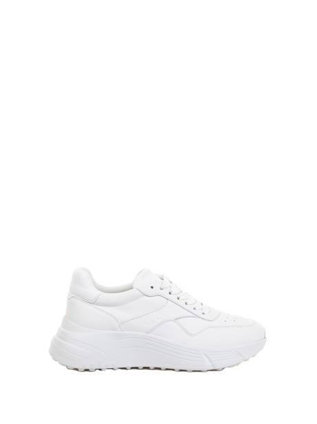 Hi-Fi platform leather sneaker