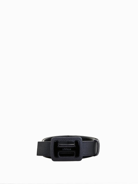 Hammered leather belt with maxi buckle