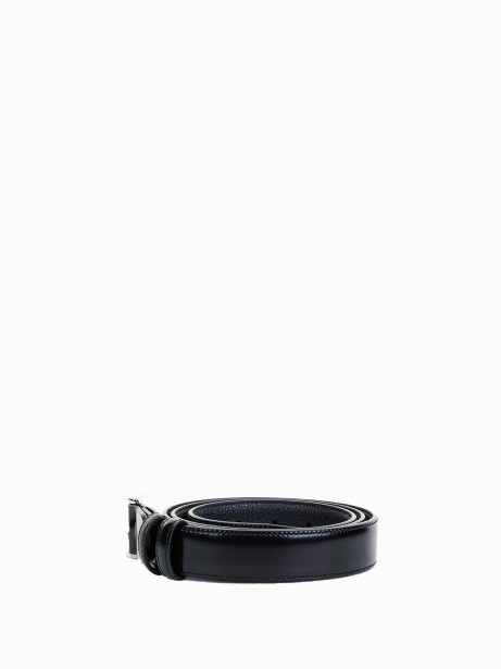 Semi-gloss leather belt