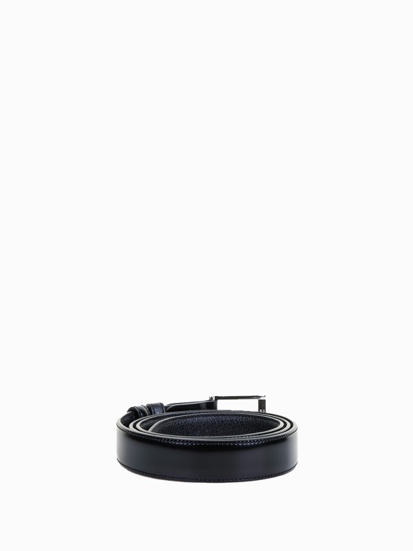 Semi-gloss leather belt