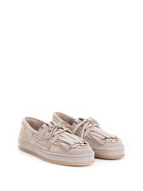 H683 Boat Shoes with Fringes