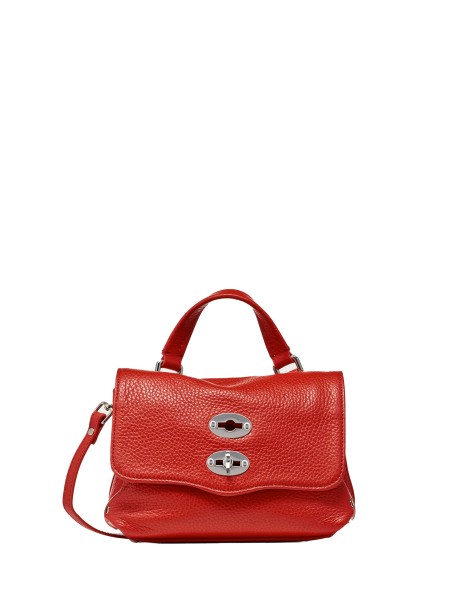 Baby Postina Bag in hammered leather red with shoulder strap