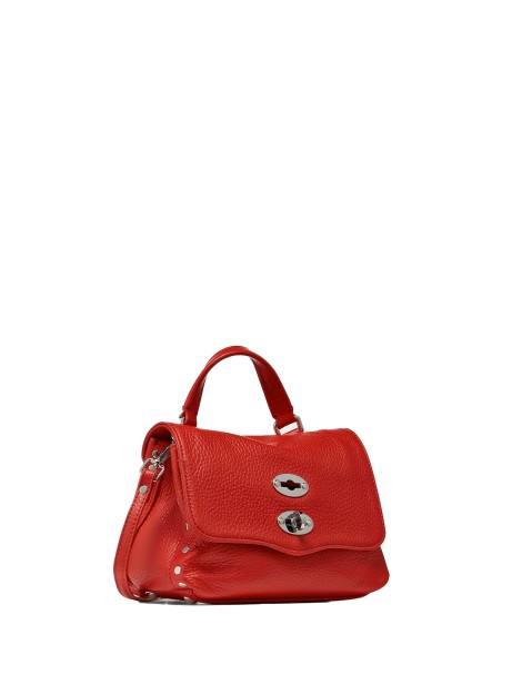 Borsa Postina Baby in pelle martellata rosso con tracolla 2
