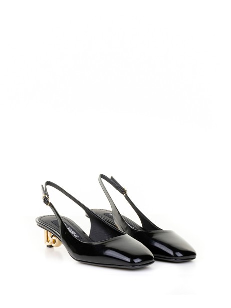 Slingback in vernice
