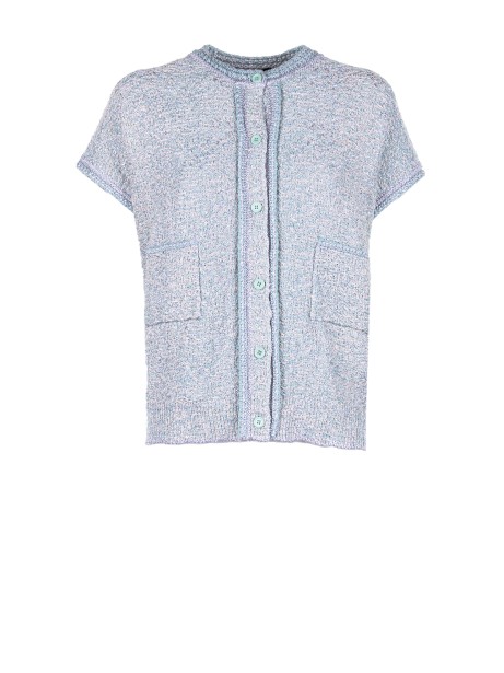 Short-sleeved shirt