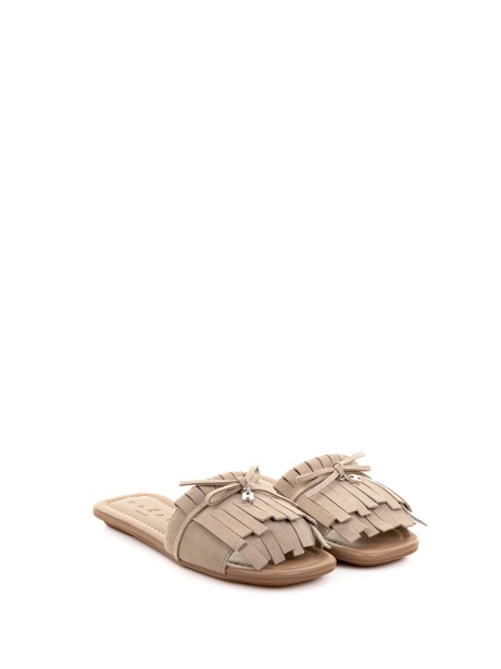 H685 flat suede sandal