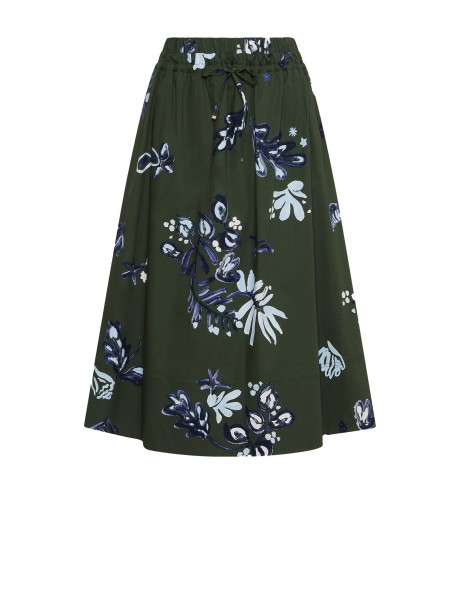 Green skirt with floral pattern