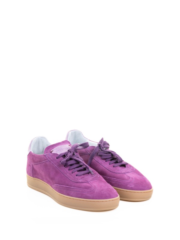 Women's Sneaker in cyclamen suede