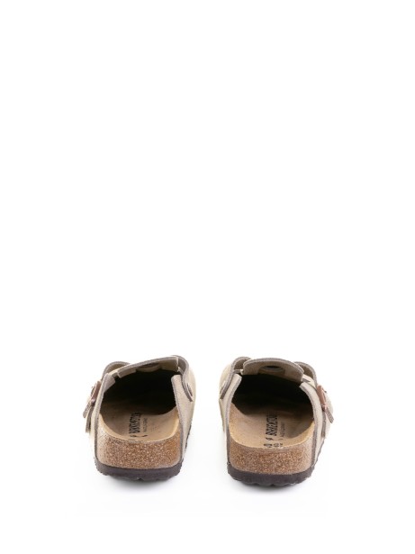 Boston sabot in dove gray suede