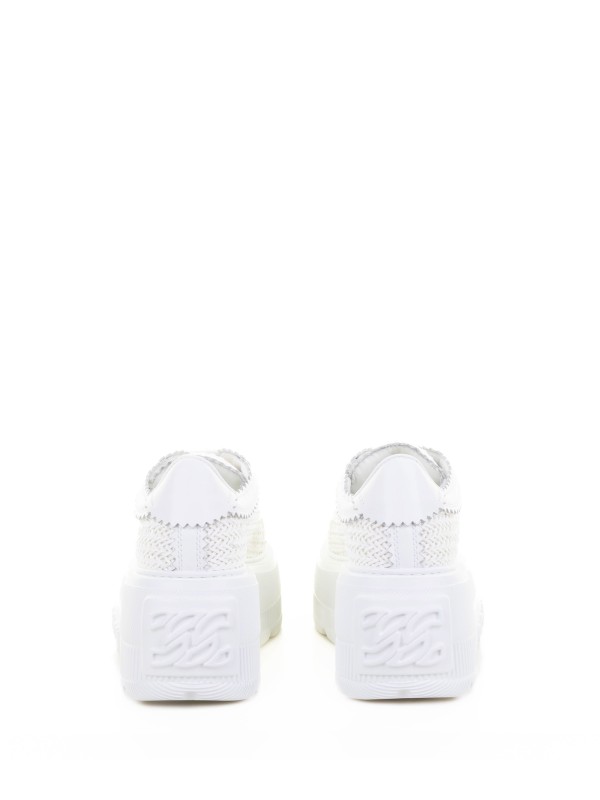 Sneaker Nexus platform donna