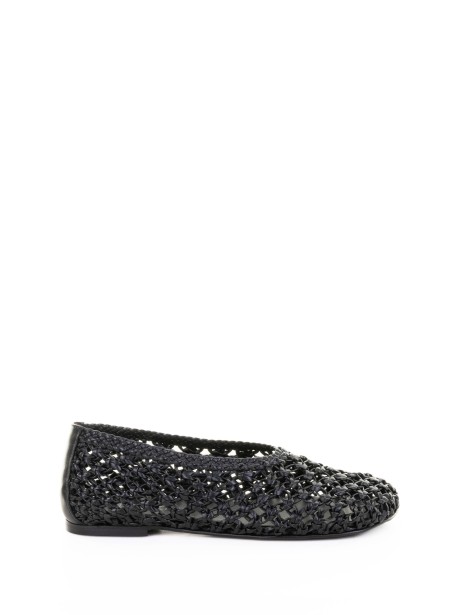 Pantofola in pelle traforata
