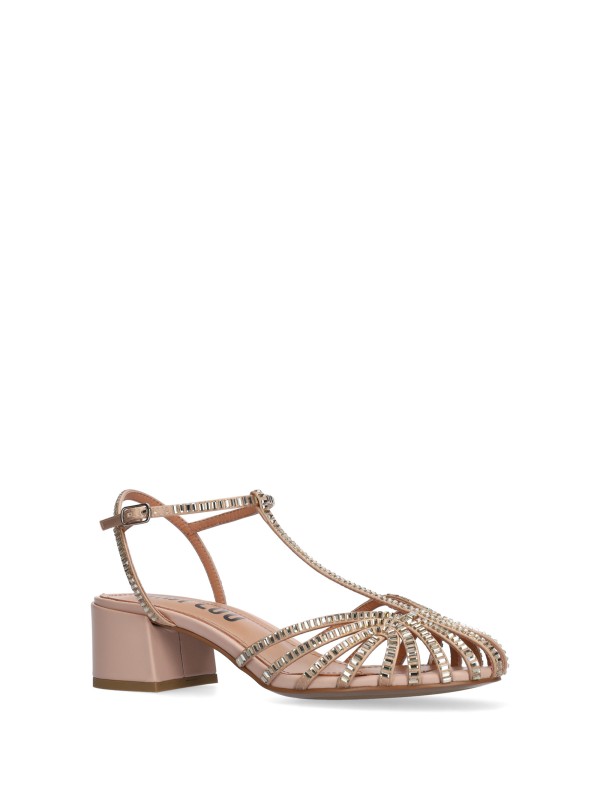 Nude sandal with rhinestones