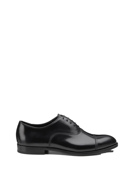 Francesina nera in pelle