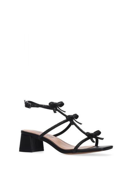 Sandali neri con strass e fiocchetti 2
