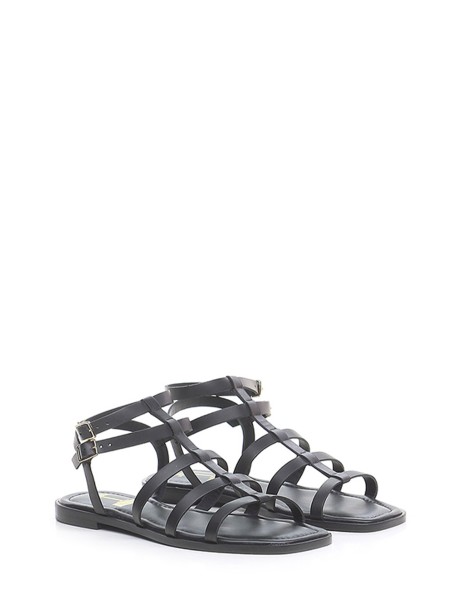 Black flat leather sandal 2