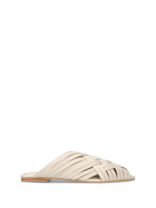 Sabot in woven leather