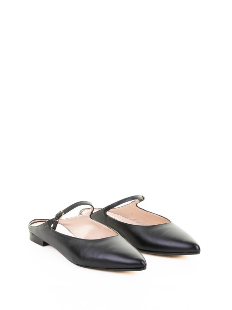 Black Leather Sabot 2