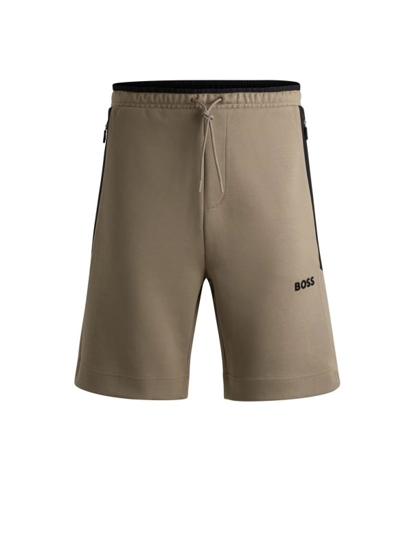 Short verde light con logo