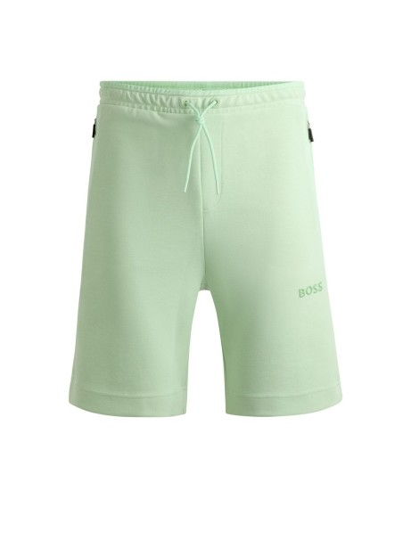 Short verde con logo