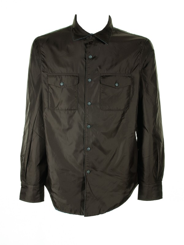 Shirt jacket with pockets