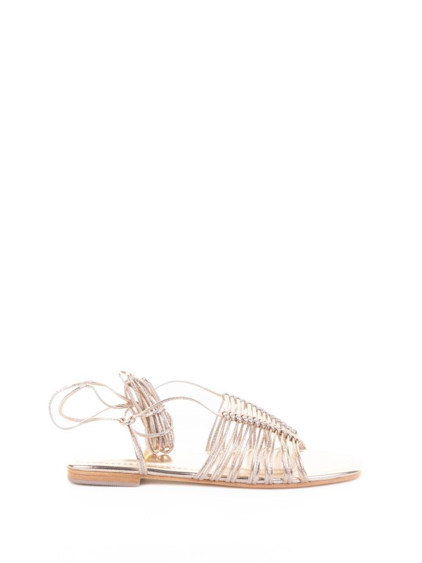 Gold sandal in laminated leather