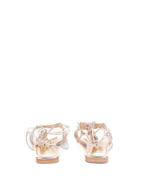 Gold sandal in laminated leather
