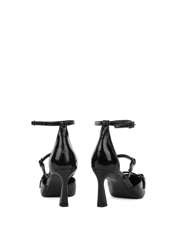 Décolleté nero in pelle con cinturino