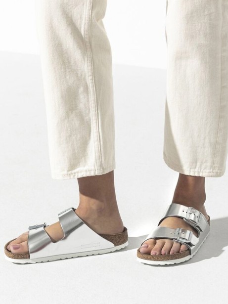Sandalo Arizona in pelle metallizzata