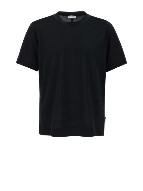 Black men's T-shirt